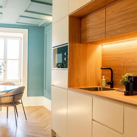 Award Winning Design Center - River View! Apartment Porto